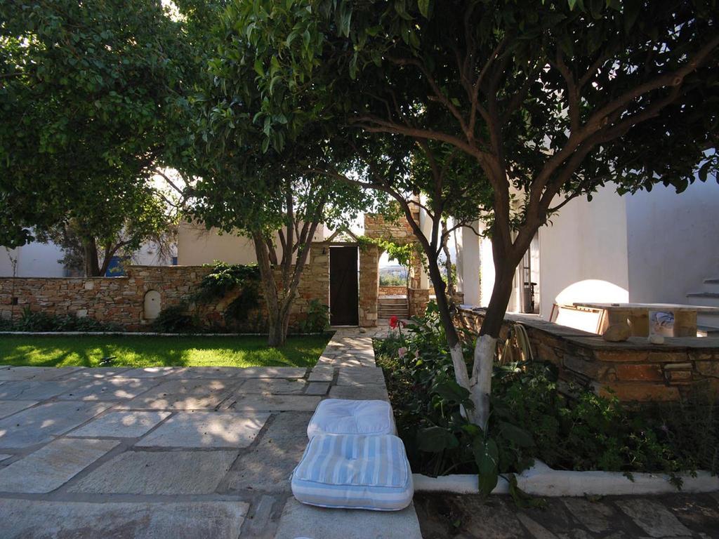 Romano Garden House - Land Tales Agios Romanos Quarto foto